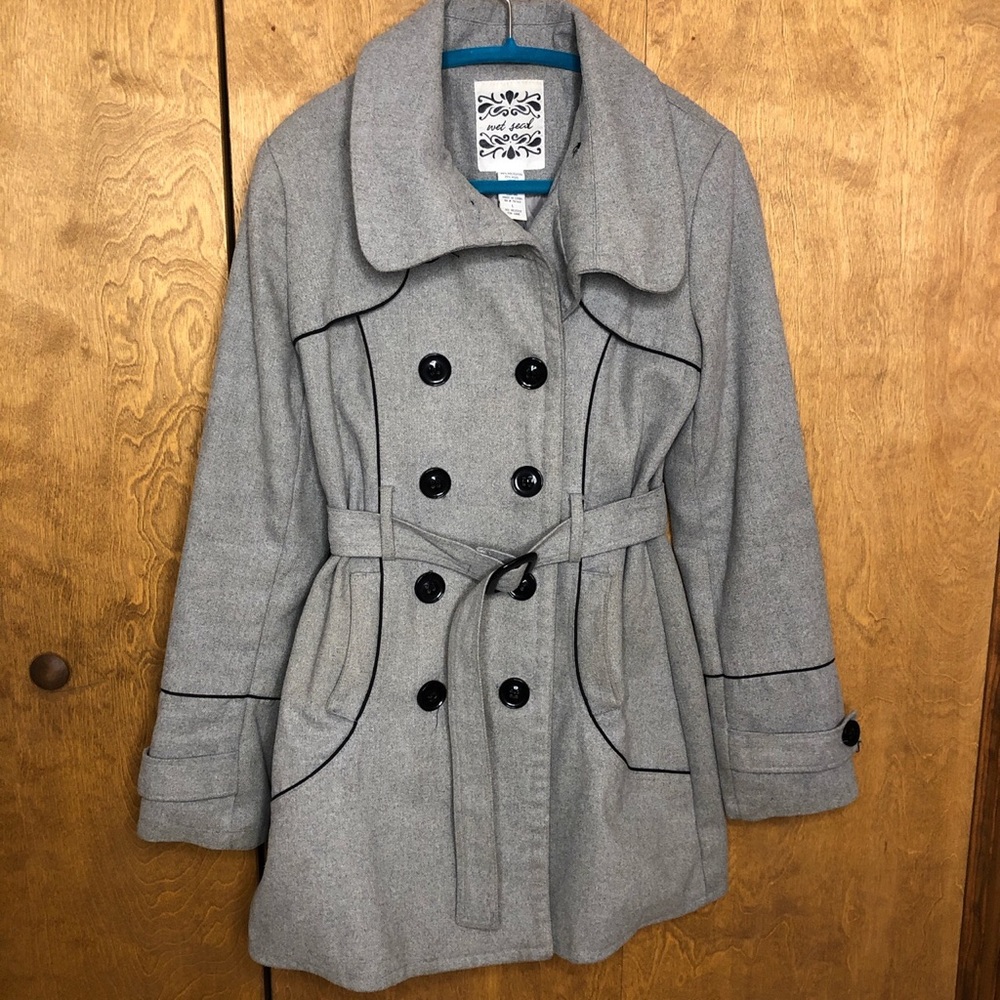 WET SEAL Grey & Black Peacoat!